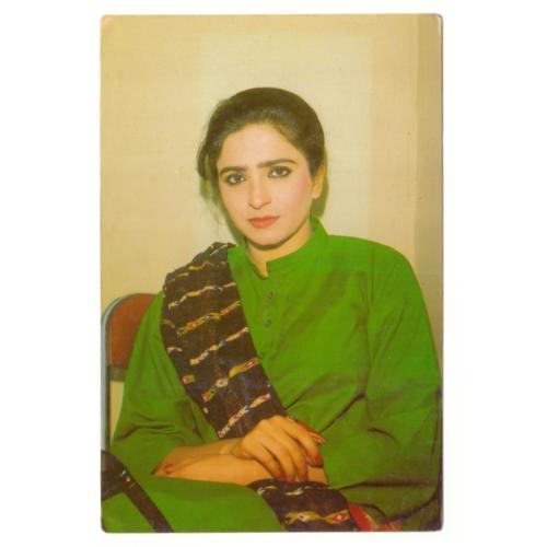 Neeli * Vintage lollywood Postcard * (BEAUTY 1793)  (S1)