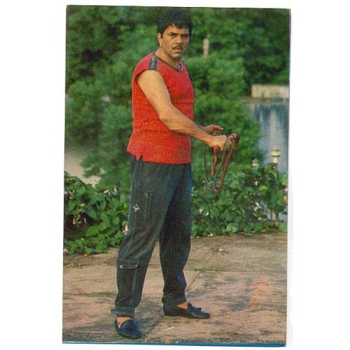 Dharmendra * Vintage Bollywood Postcard *