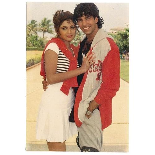 Shilpa Shetty & Akshay Kumar * Vintage Bollywood Postcard *