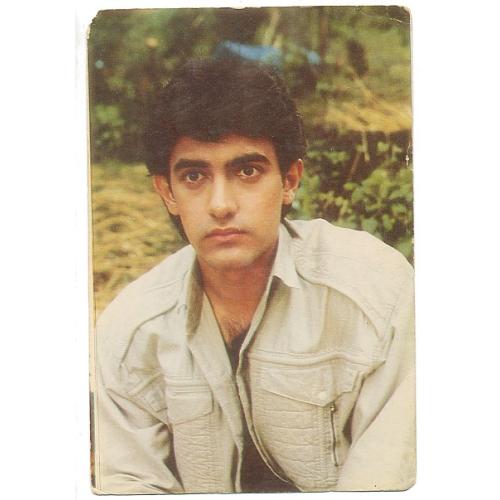 Aamir Khan * Vintage Bollywood Postcard *