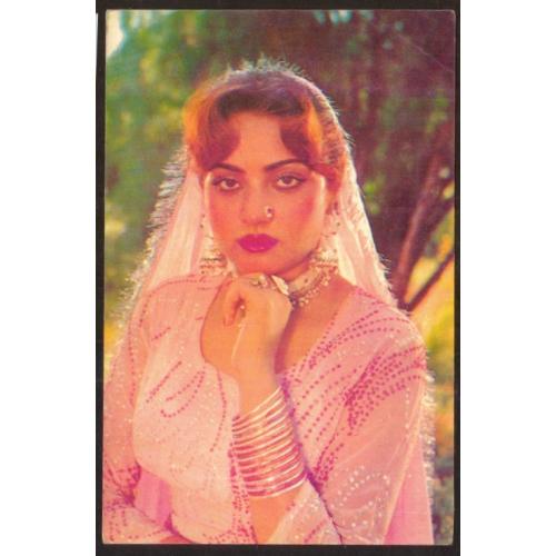 Nadra * Vintage lollywood Postcard * (NAYAB ART)  (S1)