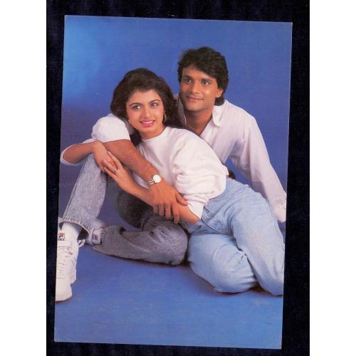 Bhagyashree and Himalaya * Vintage Bollywoord Postcard * (RELIANCE) (A5)