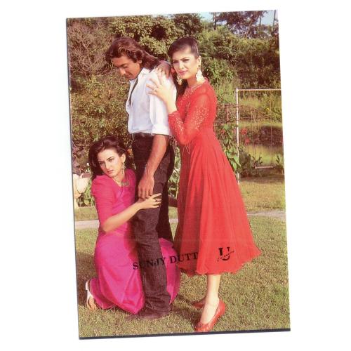 Sanjay Dutt , Sonam and Farha Naaz   * Vintage Bollywoord Postcard * (UNIVERSAL) (A8)