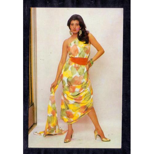 Sangeeta Bijlani * Vintage Bollywoord Postcard * (VENUS) (A9)