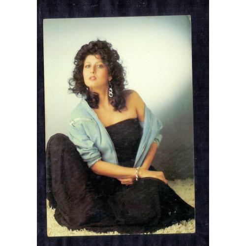 Sangeeta Bijlani * Vintage Bollywoord Postcard * (VENUS) (A9)