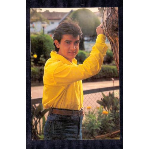 Aamir Khan * Vintage Bollywoord Postcard * (Beauty) (A10)
