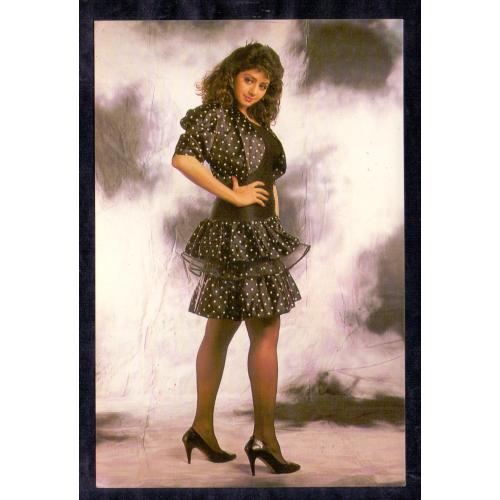 Sridevi , Sri Devi * Vintage Bollywoord Postcard * (BEAUTY) (A10)
