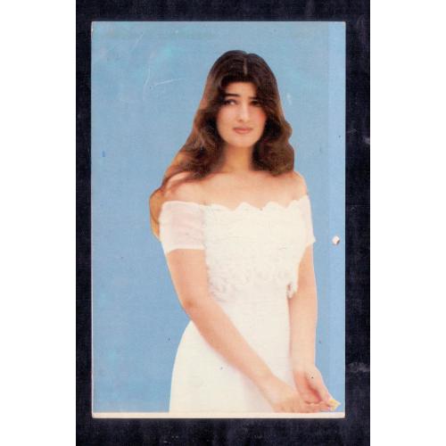 Twinkle Khanna * Vintage Bollywoord Postcard * (VPP) (A10)