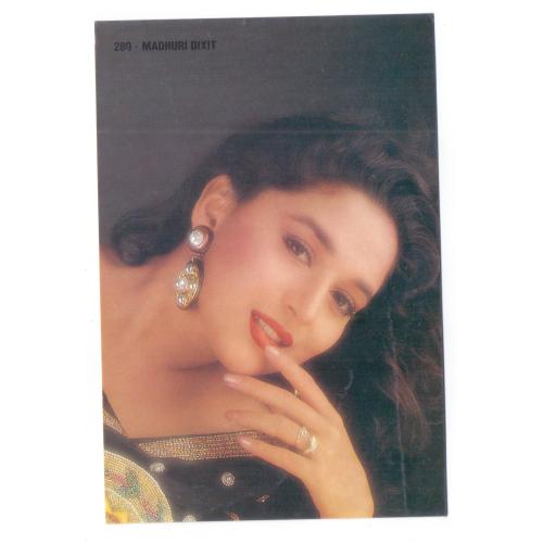 Madhuri Dixit * Vintage Bollywoord Postcard * (ROYAL) (A8)